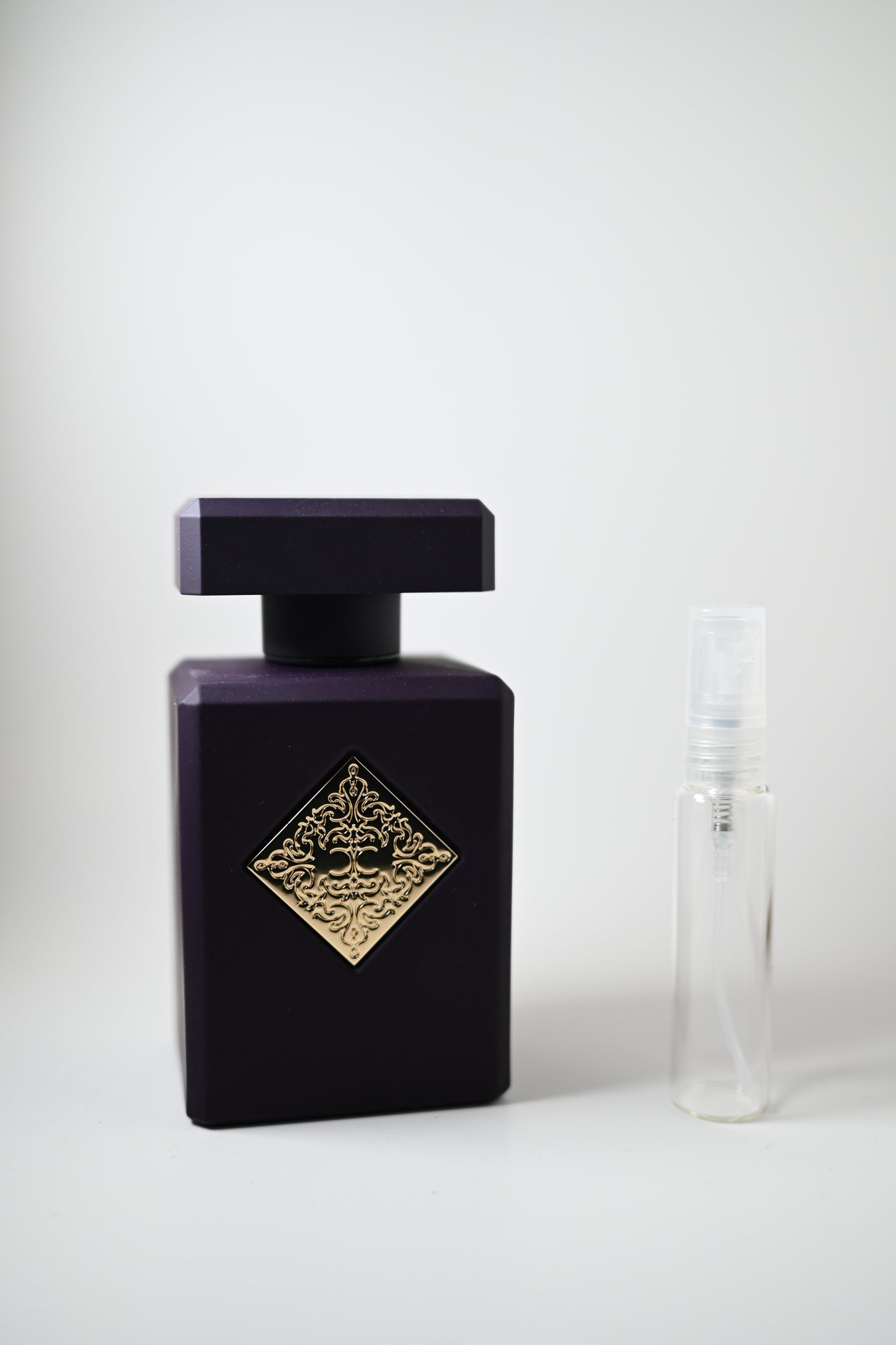 Initio Psychedelic Love Bottle Next to 10ML Decant - Perfumes de Adrian