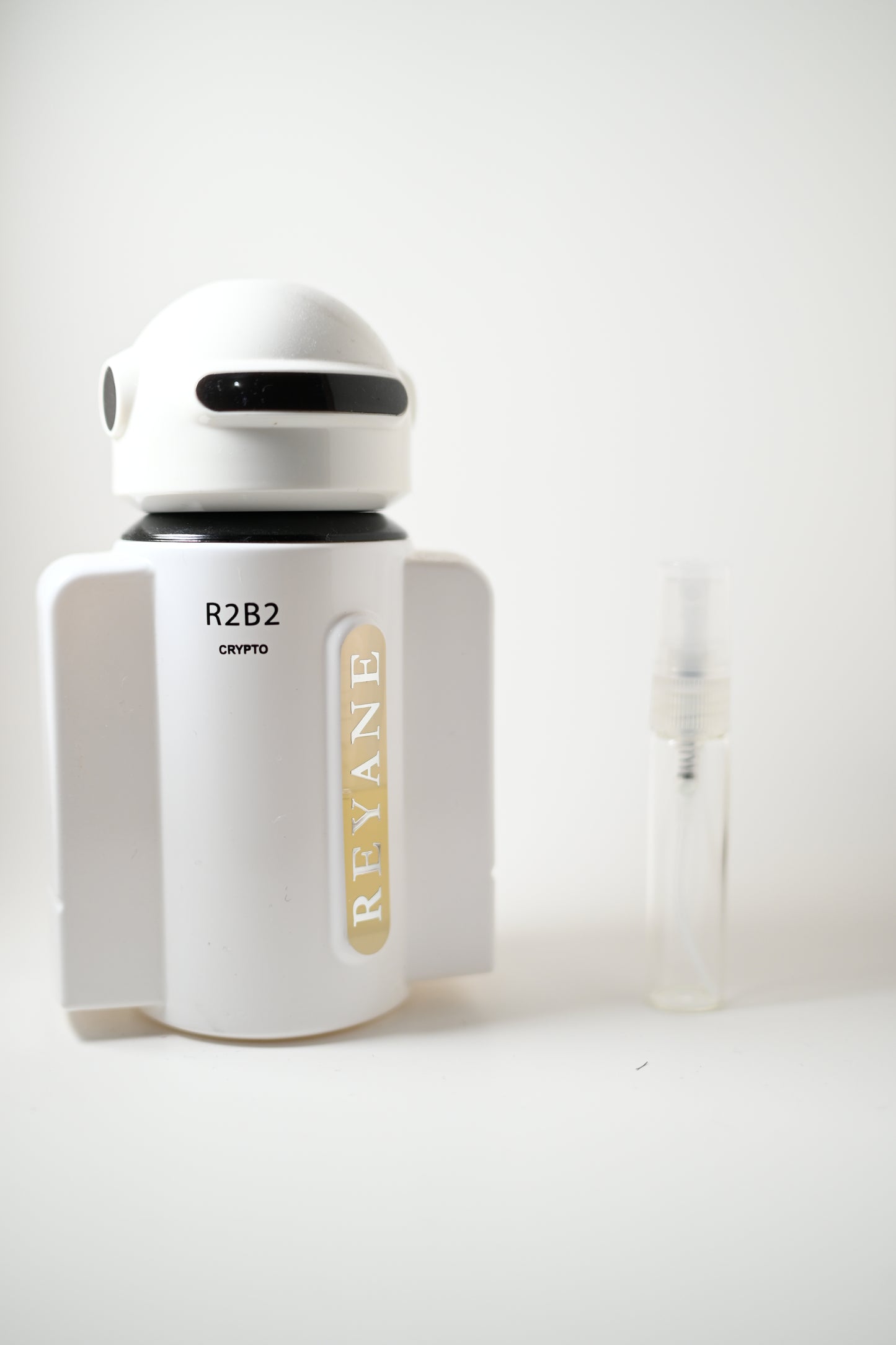 R2B2 Crypto Reyane Tradition - Perfumes de Adrian