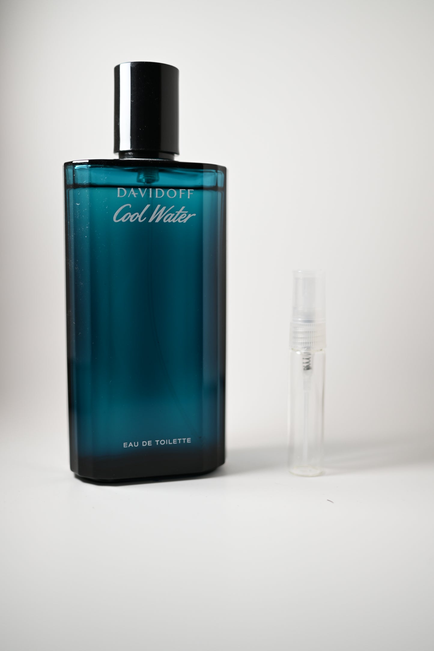 Davidoff Cool Water Bottle Next to 5ML Decant - Perfumes de Adrian