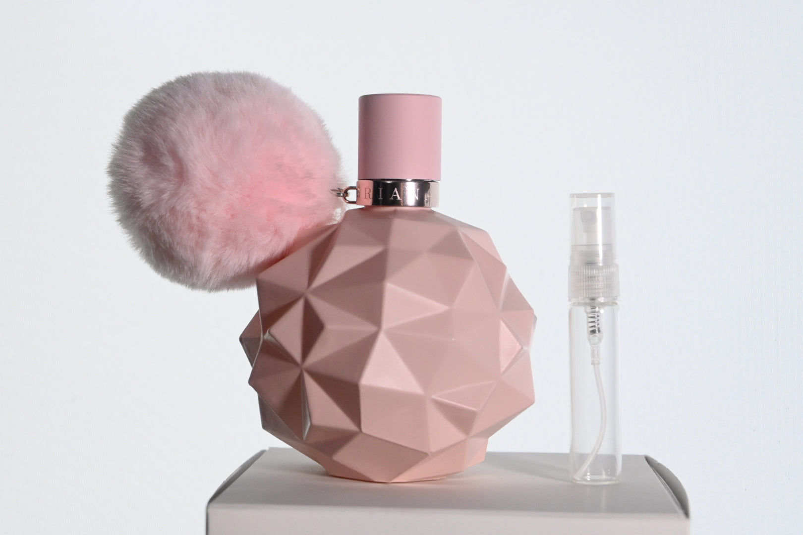 Sweet Like Candy Ariana Grande - Perfumes de Adrian